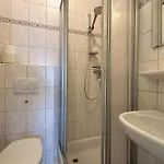 Gaestehaus-gorch-fock-wohnung-6-mit-direktem-meerblick 아파트 *
