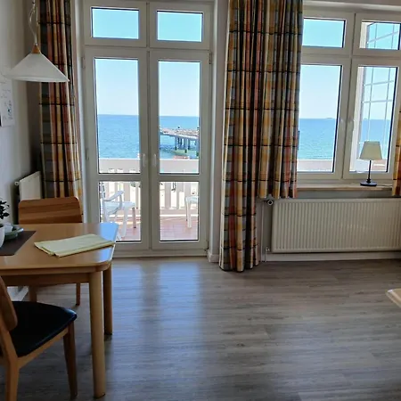 Gaestehaus-gorch-fock-wohnung-6-mit-direktem-meerblick * Wyk auf Föhr